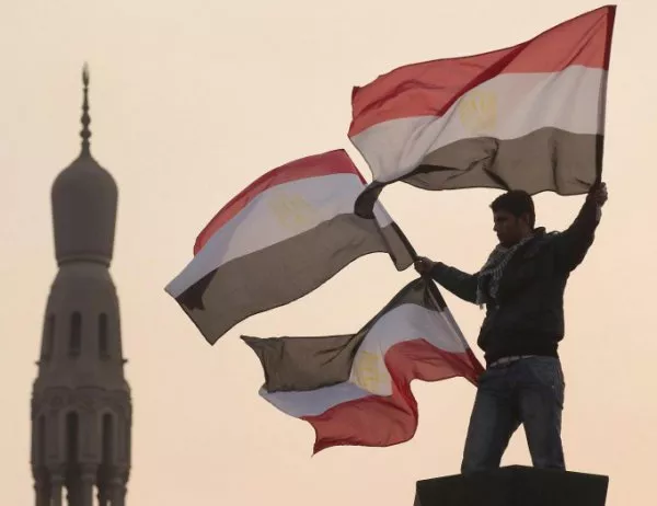 Египет въвежда визи за гражданите от Катар 