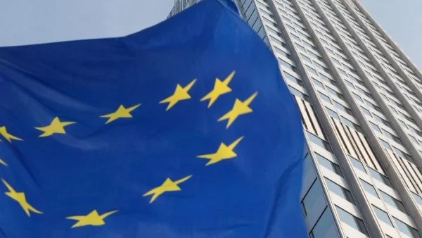 ЕС замрази някои санкции срещу Иран 