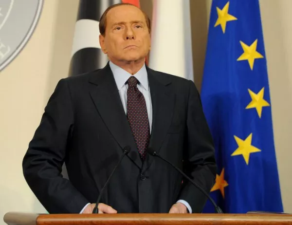Берлускони: Мигрантите ограбват банките и са социална бомба със закъснител