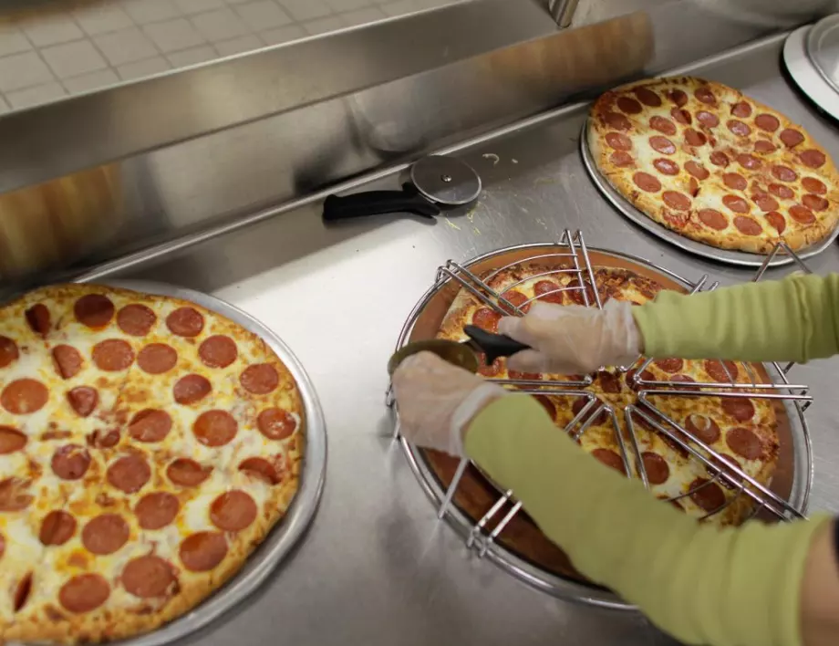 Най-голямата пица в света, опит за световен рекорд в Лос Анджелис