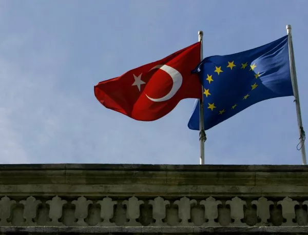 Как Турция държа ЕС за заложник и го изнуди за откуп 