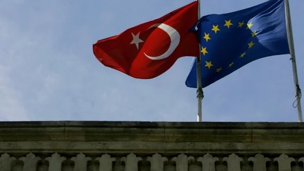 Как Турция държа ЕС за заложник и го изнуди за откуп 