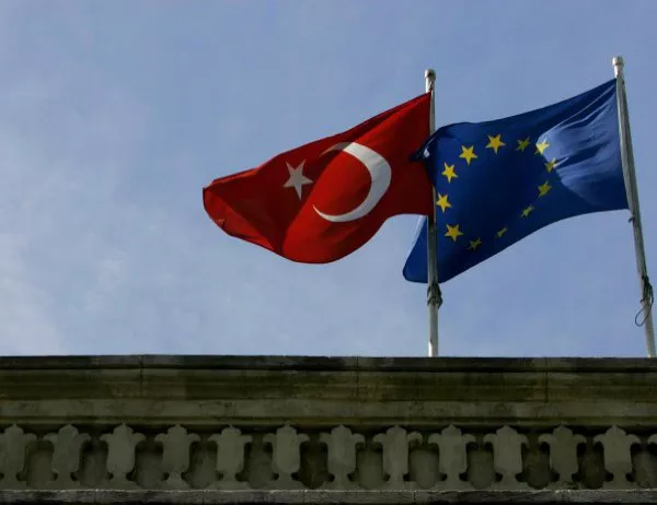 Турция ще игнорира резолюцията на ЕП за спиране на преговорите 