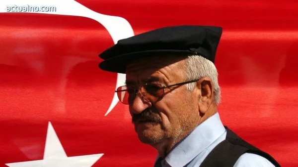 Корупционният скандал в Турция се разраства, Ердоган го счита за "сценарий"