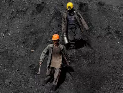 11 миньори загинаха при срутване на мина в Китай