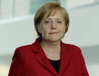 Меркел одобрява американските удари в Ирак 