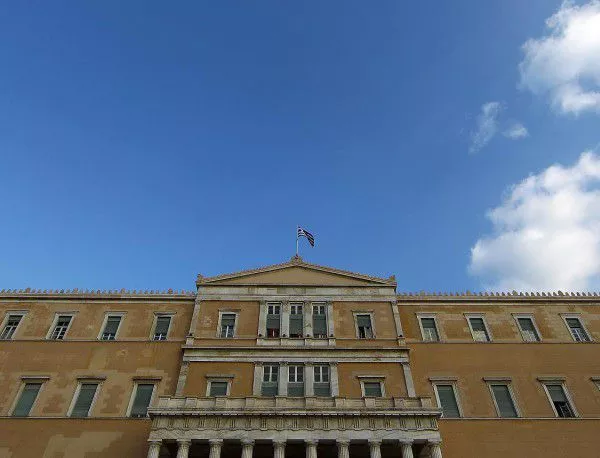 Гръцкият парламент гласува за президент 