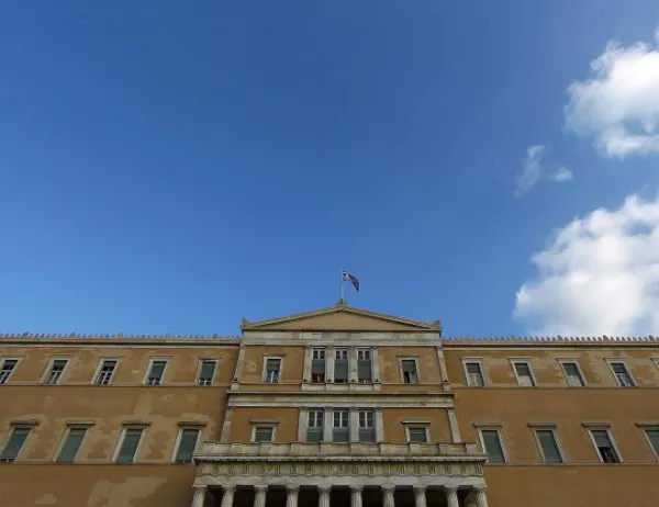 Гръцката прокуратура повдигна обвинение на депутата, призовал за военен преврат