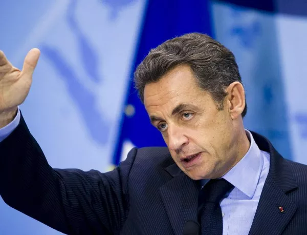 Саркози отхвърли въпрос за "милионите от Либия" по време на ТВ дебат