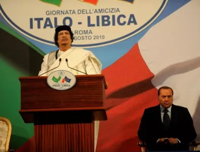 Муамар Кадафи е снабдявал с оръжие 