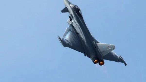 Сърбия остана без военна авиация