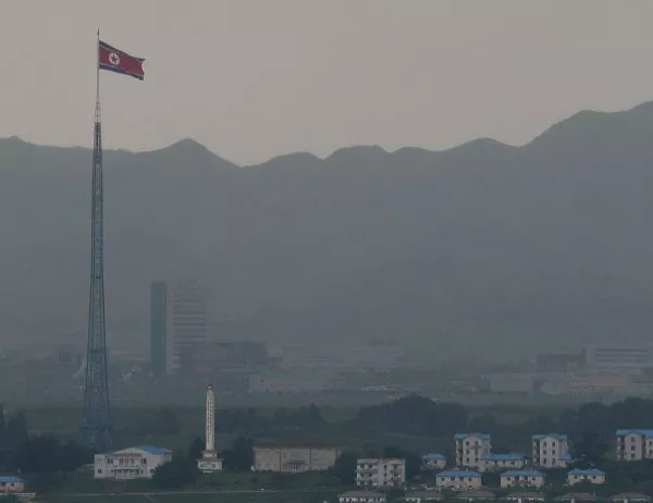 Северна Корея: Ядреното ни оръжие не заплашва държави, които не воюват срещу нас 