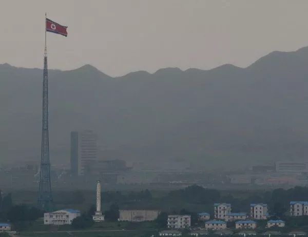 Северна Корея заплаши с "твърди ответни мерки"