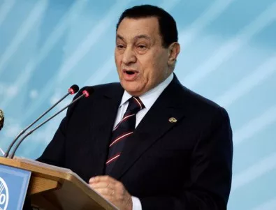 Осъдиха Мубарак на 3 години затвор за корупция