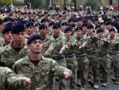 Блъф или реалност: Великобритания се притеснява, че армията ѝ е малка за война с Русия