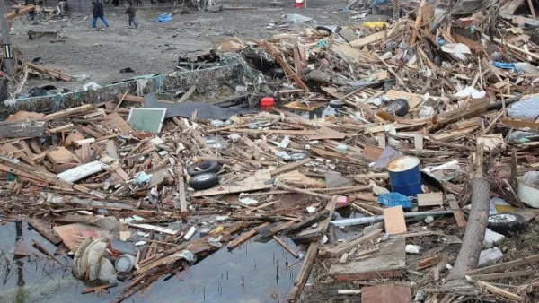 Расте броят на жертвите на наводненията в Япония 