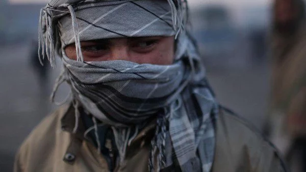 Пак нападение над пакистанско училище