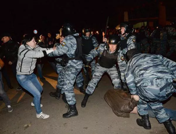 Масови арести след протестите в Москва