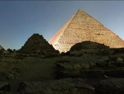 Дъжд изми праха от пирамидите в Египет