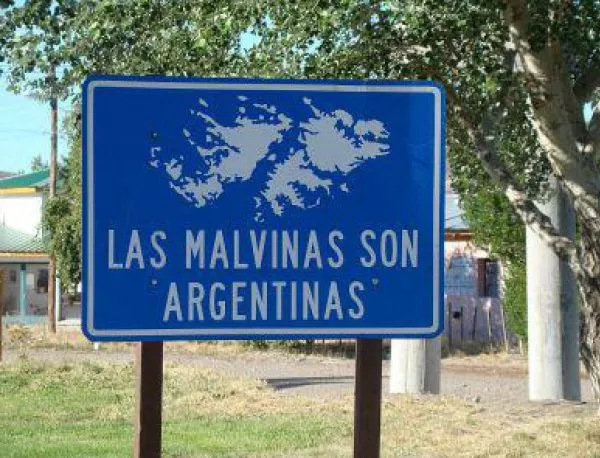 Аржентина: Великабритания създава излишно напрежение на Фолкландските острови