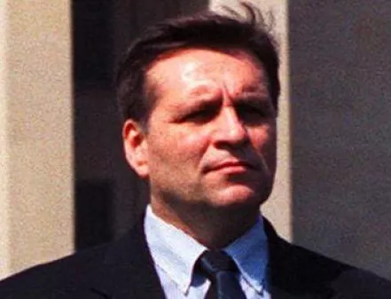 Македонският президент Борис Трайковски загива в самолетна катастрофа