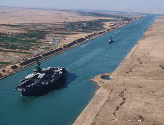 Официално е открит Суецкият канал