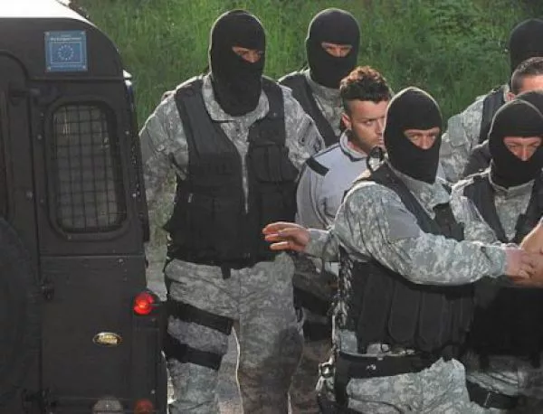 9 души - членове на "Ислямска държава", задържаха македонските спецчасти