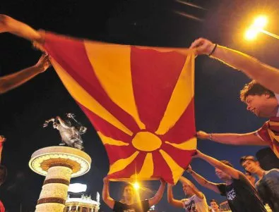 Македонските партии се договориха за излизане от кризата