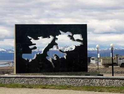 Великобритания се опасява от нова аржентинска инвазия на Фолкландските острови