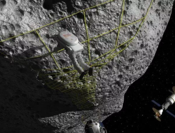 НАСА подготвя кацането на астронавти върху астероид 