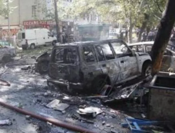 Един цивилен загина при взрив на кола-бомба в Кабул