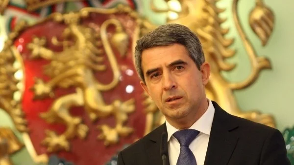 Президентът наложи вето на два закона