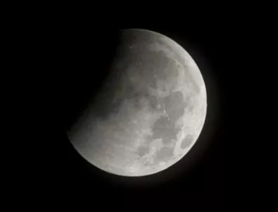 Японска компания се подготвя да рекламира на Луната