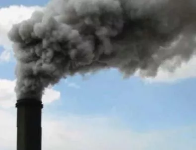 Газов облак изтече от химическо предприятие в Германия 