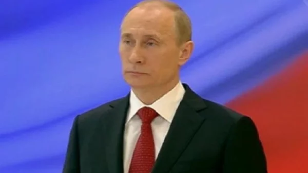 Рейтингът на Путин лети в облаците