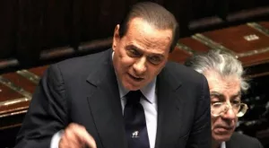 Берлускони нахокал играчите за 1:5 от Сити