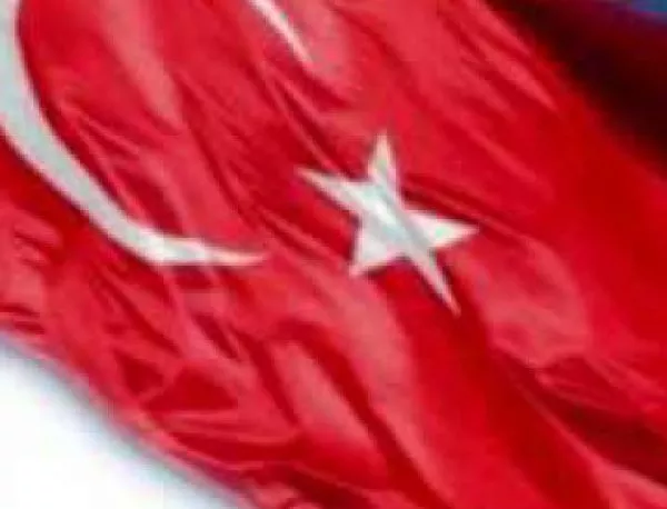 Държавната телевизия на Турция оряза основния съперник на управляващите