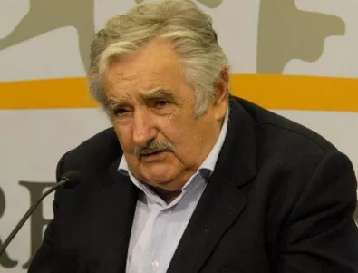 Президентът на Уругвай: Във ФИФА работят стари копелета!