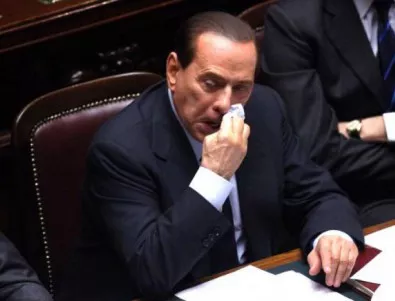 Берлускони бие тревога, събира борда на Милан