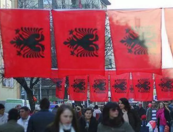 Южна Сърбия ще поиска да се присъедини към Косово, ако Крим успее с Русия