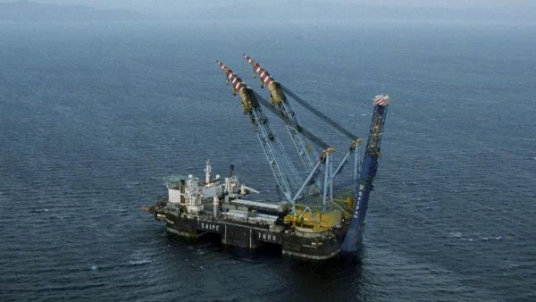 Откриха нефт и газ в морето до Западна Гърция и о. Крит