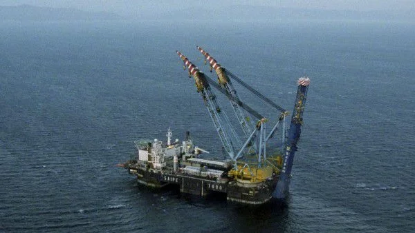 Отлагат газовите сондажи в Черно море с година