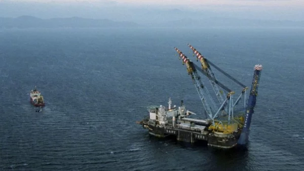 Румъния иска да ни отмъкне морско находище със 100 млрд. куб. м газ