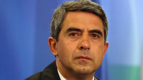 Плевнелиев внася иск до Конституционния съд заради Пеевски