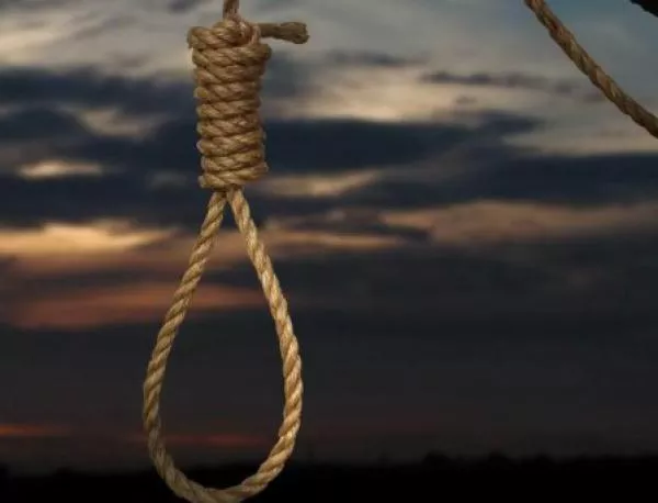Иранец преживя екзекуцията си, ще го бесят отново 