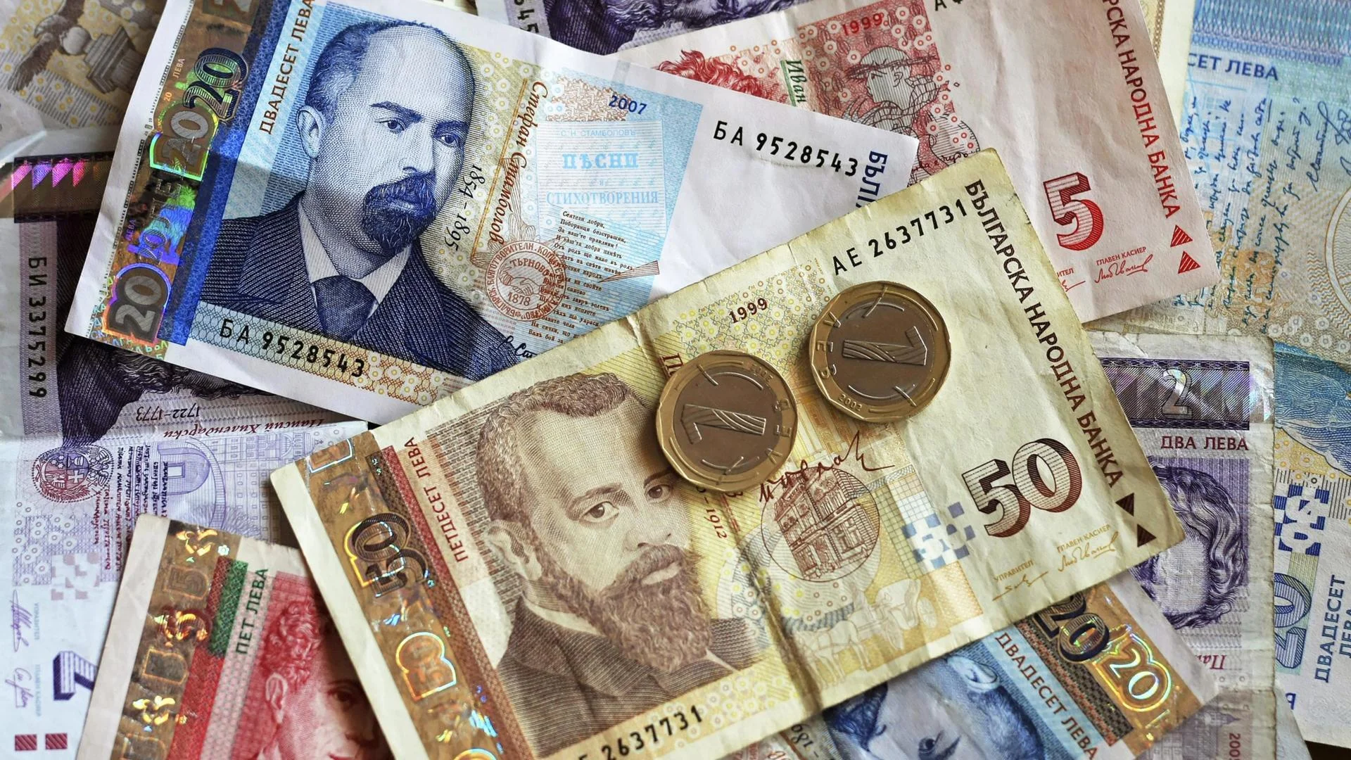 БНБ поръча печатането на банкноти с номинал 10, 20 и 50 лв. 