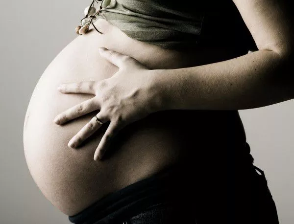 Дело за трафик на бременни жени за Гърция върви Бургас