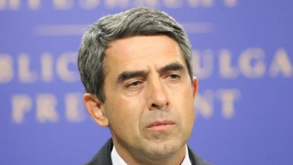 Плевнелиев осъди насилието в Украйна