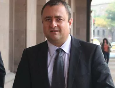 Иван Иванов запазва депутатския си мандат