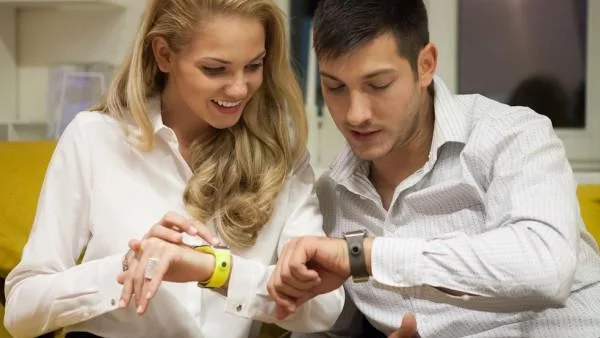 SAMSUNG Galaxy Gear ексклузивно през ноември във VIVACOM